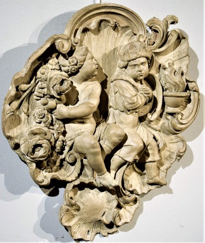 Sculpture Sculpture en Bois - Allégorie de l'hiver et du printemps, Bois sculpté du XVIIIe siècle